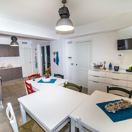 B&B A Due Passi Dal Mare Catona Di Reggio Calabria Exteriér fotografie