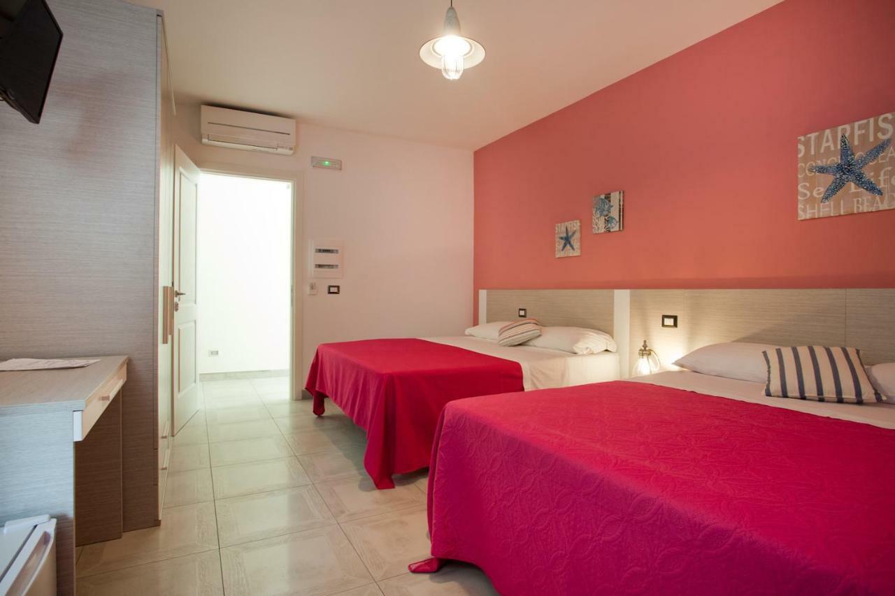 B&B A Due Passi Dal Mare Catona Di Reggio Calabria Exteriér fotografie